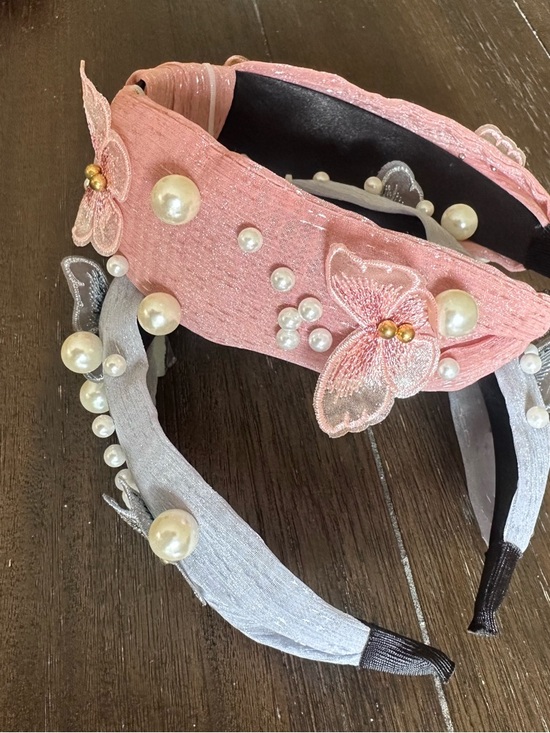 Accessories - Pearl & Flower Embellished Twisted Headbands - Pink and Silver(grey)
